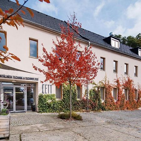 Cett Hotel Náměšť nad Oslavou Exterior foto